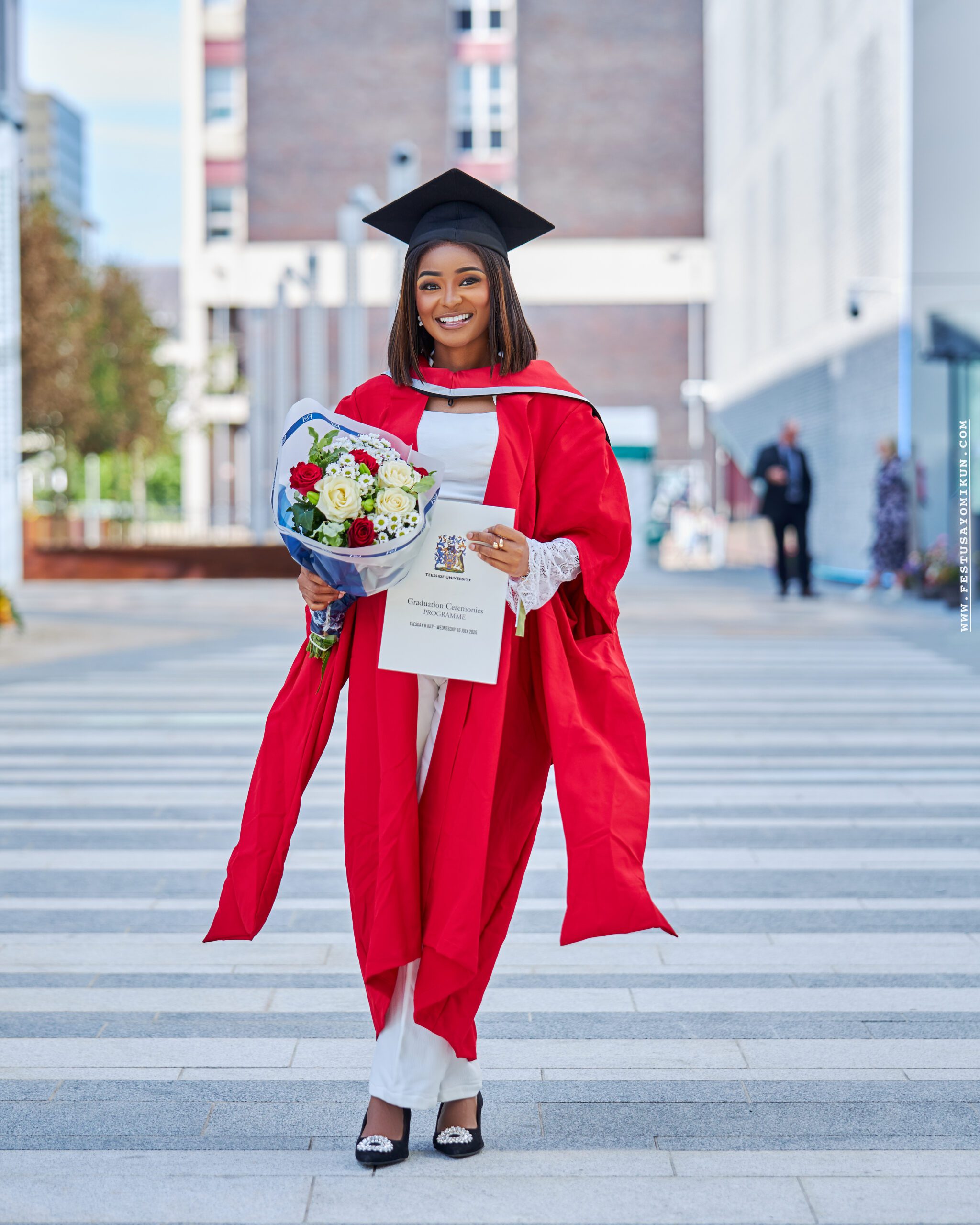 Image hover effect image